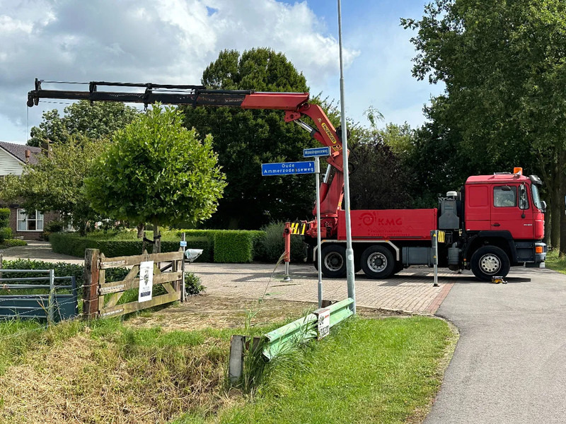 MAN F16 25.502 V10 PALFINGER PK52000 52TM CRANE/GRUE/WINCH!! ELECTRO PACK!!6x4!! - Camion grue: photos 4 MAN F16 25.502 V10 PALFINGER PK52000 52TM CRANE/GRUE/WINCH!! ELECTRO PACK!!6x4!! - Camion grue: photos 4