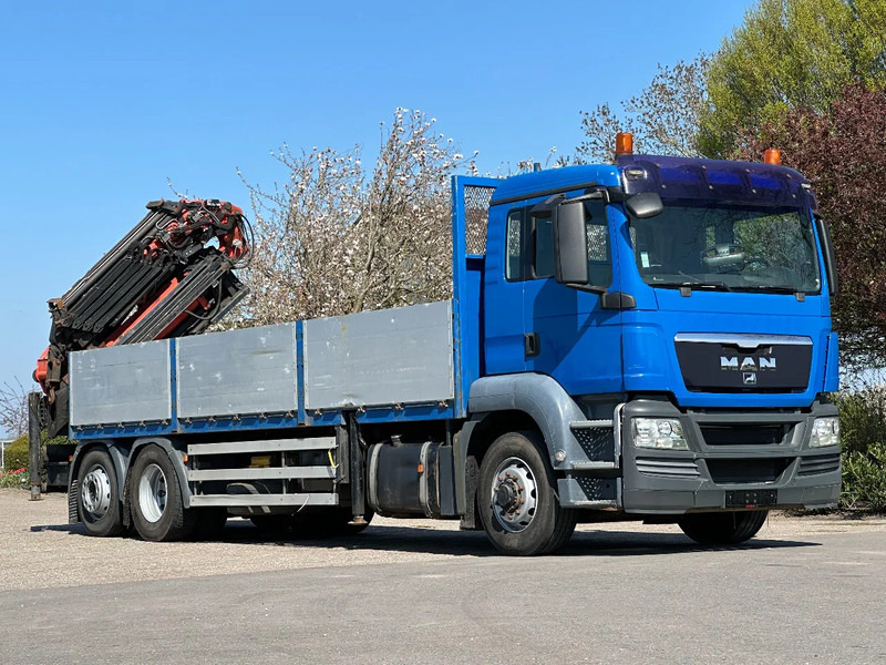 MAN TGA 26.440 6x4 HYDRODRIVE!!PALFINGER 29tm Fly jib/!!!ROOF/DACH/MONTAGE!!MANUTENTION!! CRANE!! - Camion grue: photos 2 MAN TGA 26.440 6x4 HYDRODRIVE!!PALFINGER 29tm Fly jib/!!!ROOF/DACH/MONTAGE!!MANUTENTION!! CRANE!! - Camion grue: photos 2