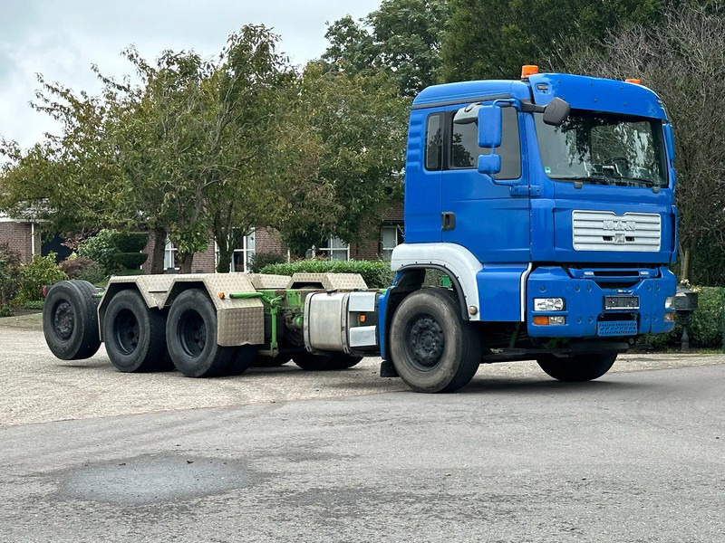 MAN TGA 35.480 8x4!!TRIPLE CHASSIS!! - Châssis cabine: photos 2 MAN TGA 35.480 8x4!!TRIPLE CHASSIS!! - Châssis cabine: photos 2
