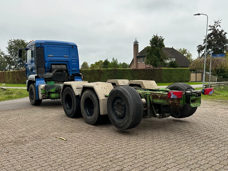 MAN TGA 35.480 8x4!!TRIPLE CHASSIS!! - Châssis cabine: photos 5 MAN TGA 35.480 8x4!!TRIPLE CHASSIS!! - Châssis cabine: photos 5