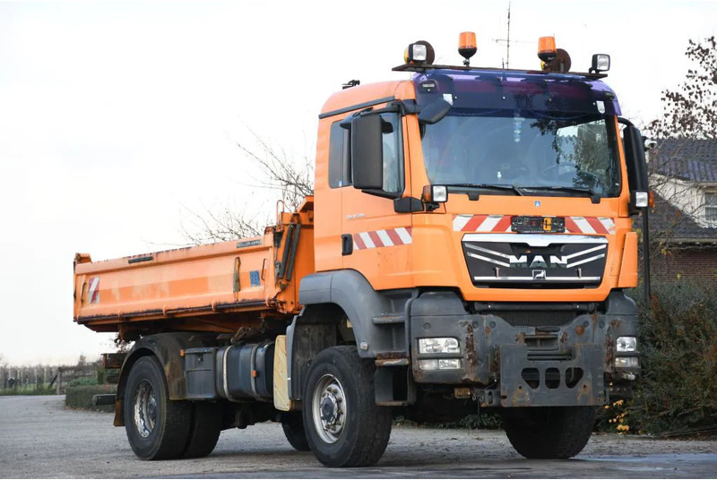 MAN TGS 18.320 AK!!4X4!! KIPPER MEILLER!!KOMMUNAL LKW!!KLIMA - Camion benne: photos 2 MAN TGS 18.320 AK!!4X4!! KIPPER MEILLER!!KOMMUNAL LKW!!KLIMA - Camion benne: photos 2