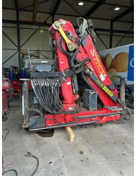 Palfinger PALFINGER 165 Z Epsilon plus kraan!! met AFSTANDSBEDIENING, - Grue auxiliaire: photos 4 Palfinger PALFINGER 165 Z Epsilon plus kraan!! met AFSTANDSBEDIENING, - Grue auxiliaire: photos 4