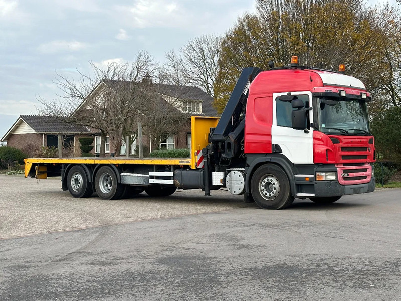 Scania P310 !KRAAN/CRANE/GRUE/ HIAB 28TM!! RADIO REMOTE!! TOP! - Camion grue: photos 4 Scania P310 !KRAAN/CRANE/GRUE/ HIAB 28TM!! RADIO REMOTE!! TOP! - Camion grue: photos 4