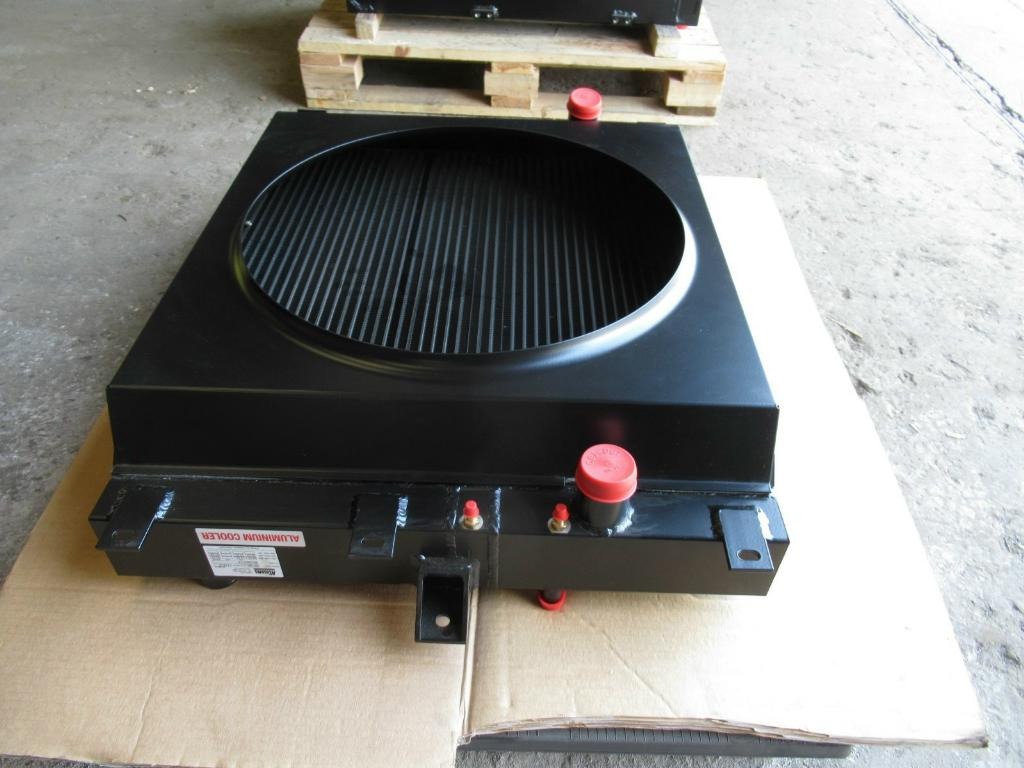 Bomag 05903175 - Radiateur pour Engins de chantier: photos 2 Bomag 05903175 - Radiateur pour Engins de chantier: photos 2