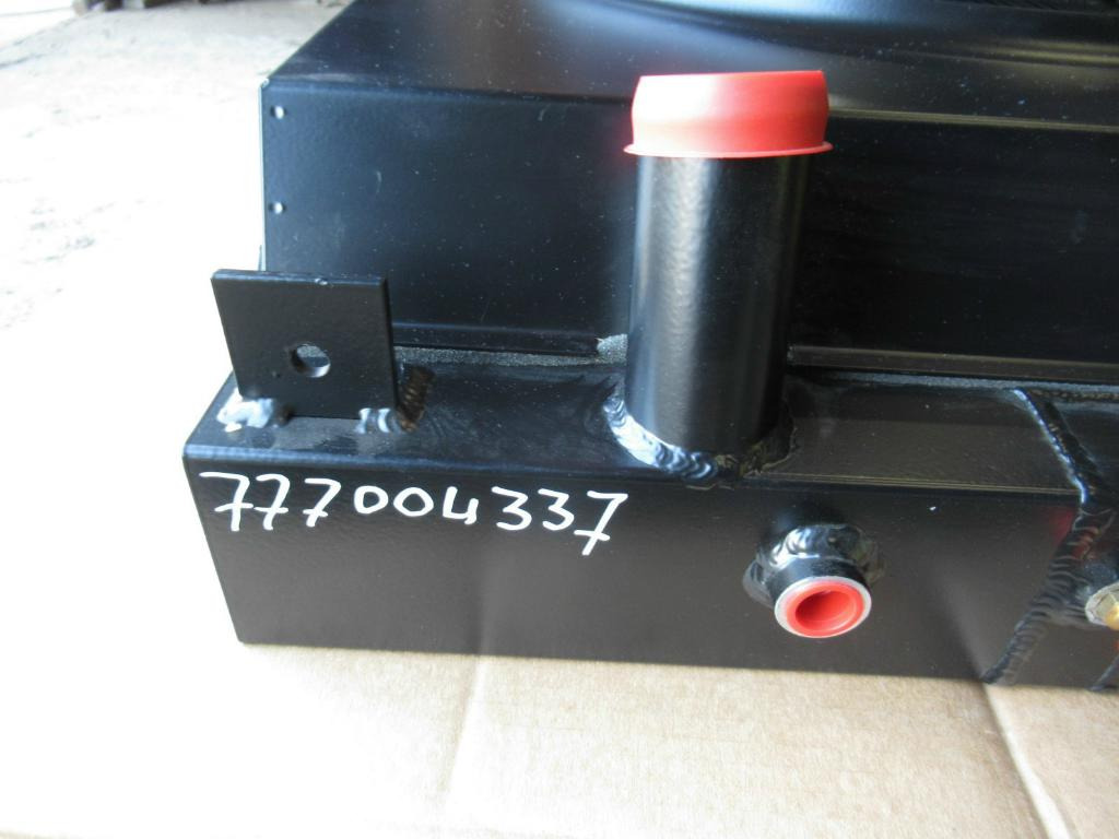 Bomag 05903175 - Radiateur pour Engins de chantier: photos 5 Bomag 05903175 - Radiateur pour Engins de chantier: photos 5