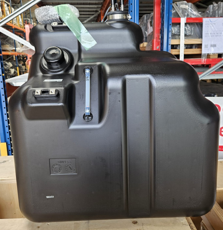 Case KBH17390 - Réservoir de carburant pour Engins de chantier: photos 1 Case KBH17390 - Réservoir de carburant pour Engins de chantier: photos 1