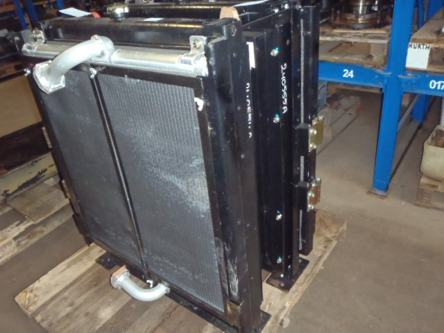 Case KRH1630 - LN00046 - Intercooler pour Machine agricole: photos 1 Case KRH1630 - LN00046 - Intercooler pour Machine agricole: photos 1