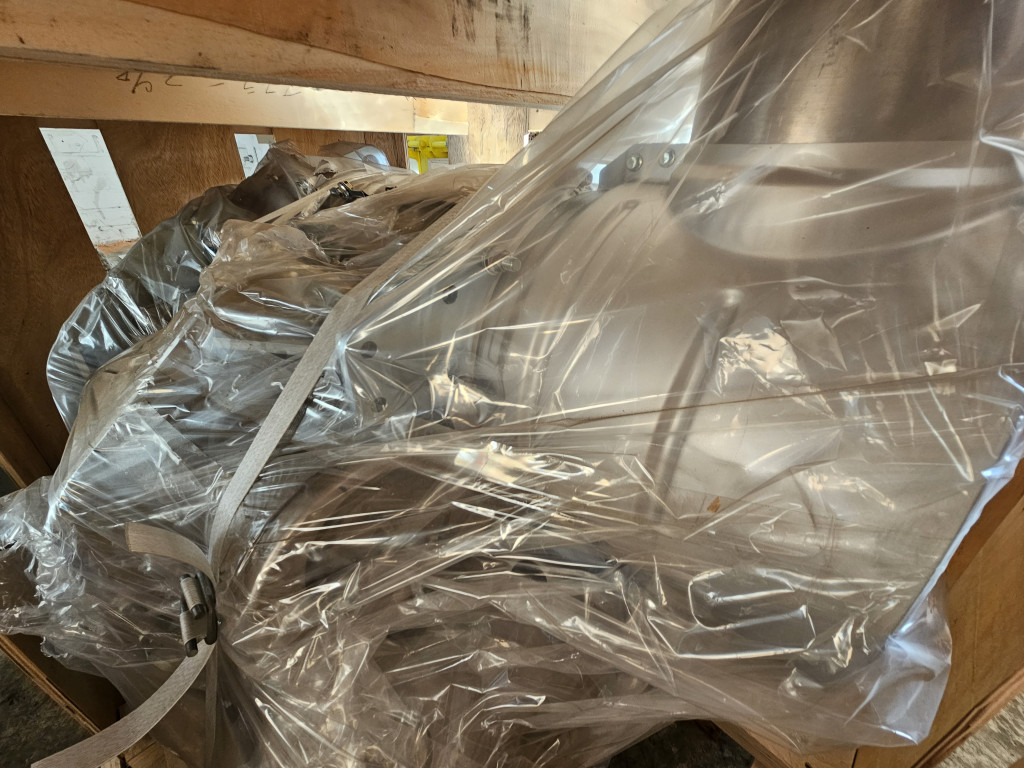 Case KTH14280 - 8983324709 - Silencieux pour Engins de chantier: photos 4 Case KTH14280 - 8983324709 - Silencieux pour Engins de chantier: photos 4