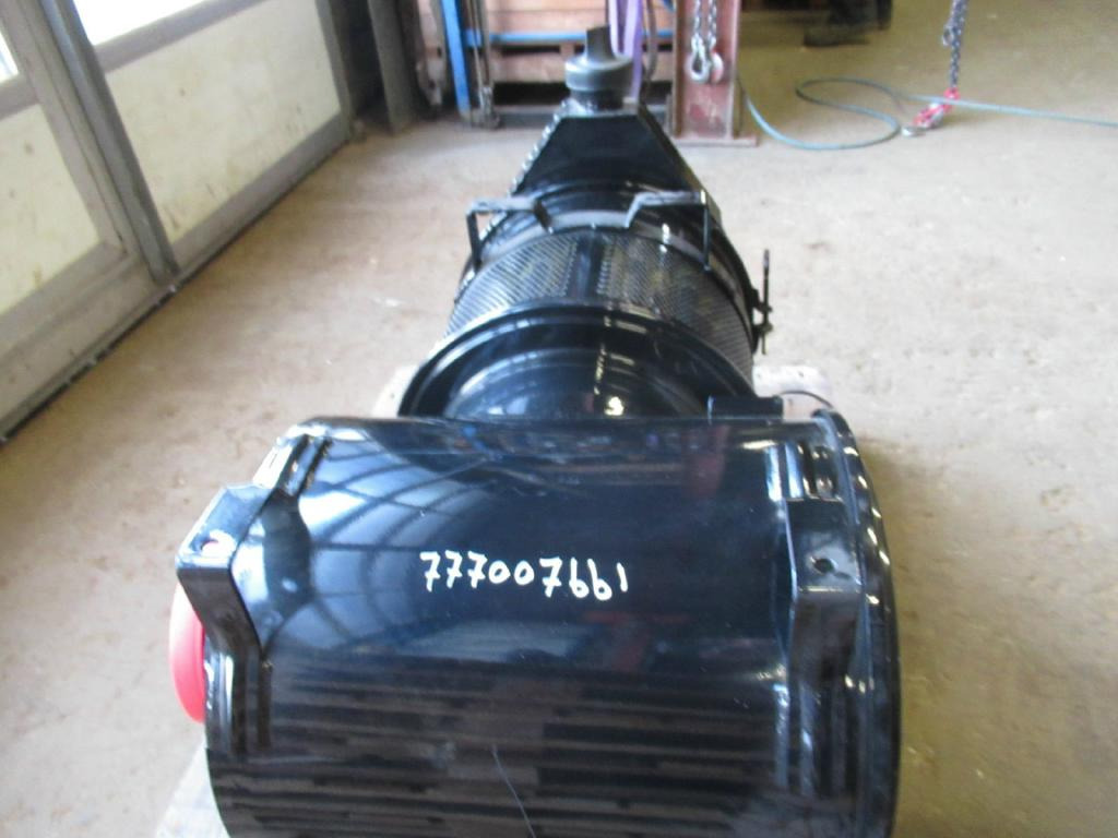 Case KWH0003 - Filtre à air pour Engins de chantier: photos 4 Case KWH0003 - Filtre à air pour Engins de chantier: photos 4