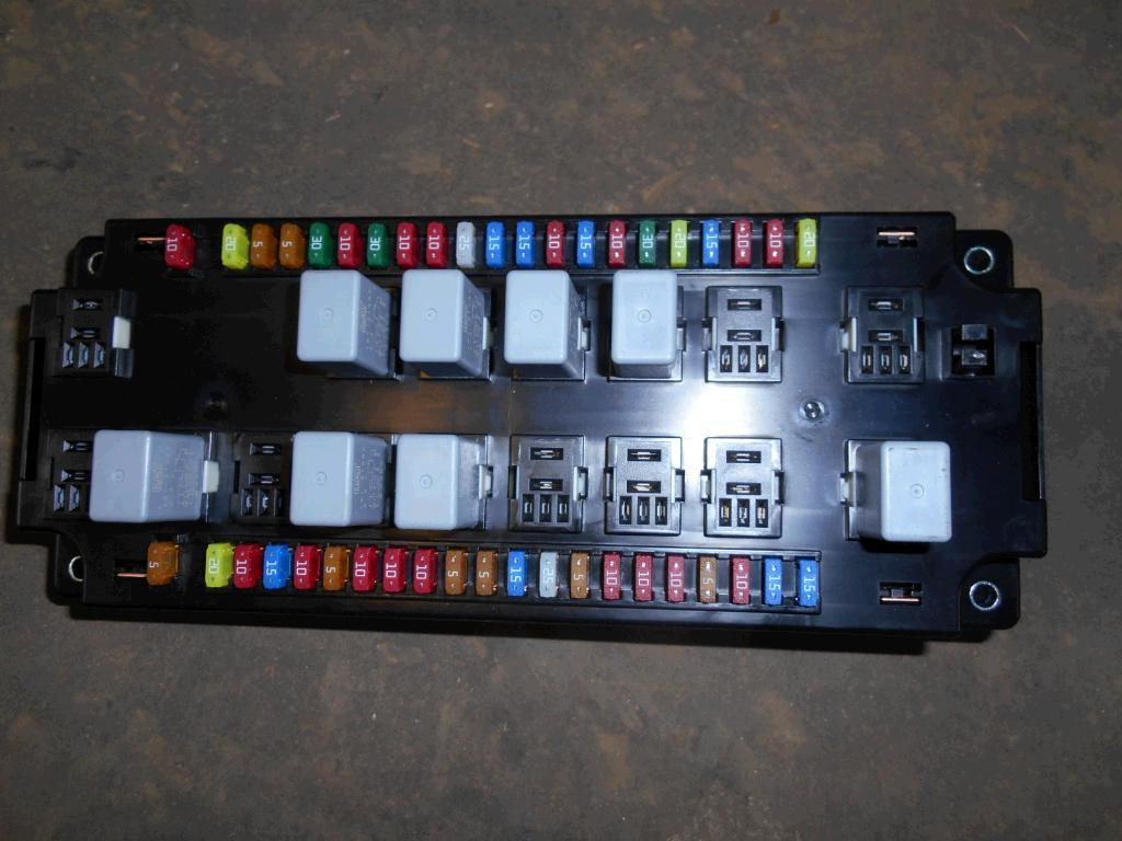 Caterpillar 3778061X - Fusible pour Engins de chantier: photos 2 Caterpillar 3778061X - Fusible pour Engins de chantier: photos 2