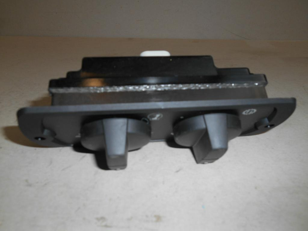 Caterpillar 4205229 - Panel de instrumentos pour Engins de chantier: photos 4 Caterpillar 4205229 - Panel de instrumentos pour Engins de chantier: photos 4