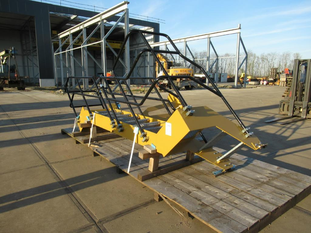 Caterpillar 4778550 - 3767608 - Portière et pièces pour Engins de chantier: photos 2 Caterpillar 4778550 - 3767608 - Portière et pièces pour Engins de chantier: photos 2