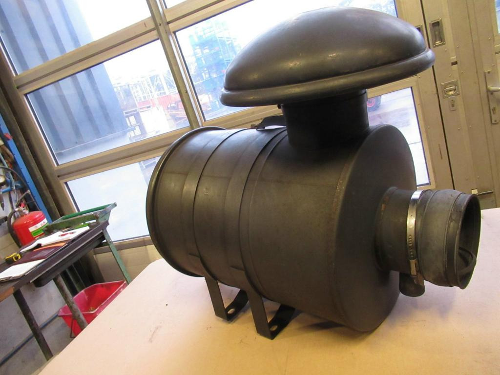 Caterpillar C13 - - Filtre à air pour Engins de chantier: photos 4 Caterpillar C13 - - Filtre à air pour Engins de chantier: photos 4