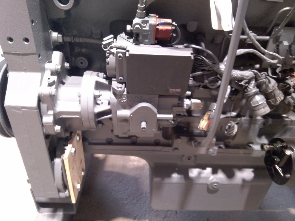 Cummins M11-C - - Moteur pour Engins de chantier: photos 4 Cummins M11-C - - Moteur pour Engins de chantier: photos 4