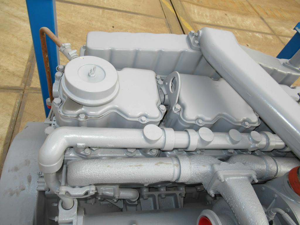 Cummins NTA855-C-360 - - Moteur pour Engins de chantier: photos 3 Cummins NTA855-C-360 - - Moteur pour Engins de chantier: photos 3