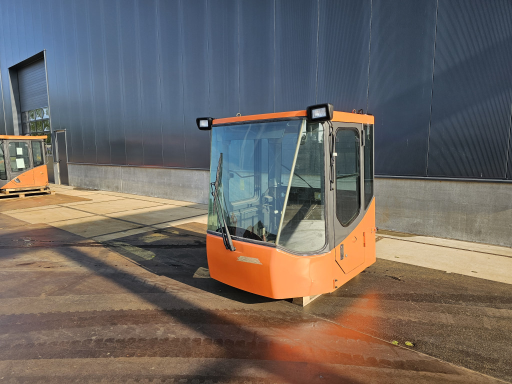 Doosan 220101-00071B - K1005556K - Cabine pour Engins de chantier: photos 1 Doosan 220101-00071B - K1005556K - Cabine pour Engins de chantier: photos 1