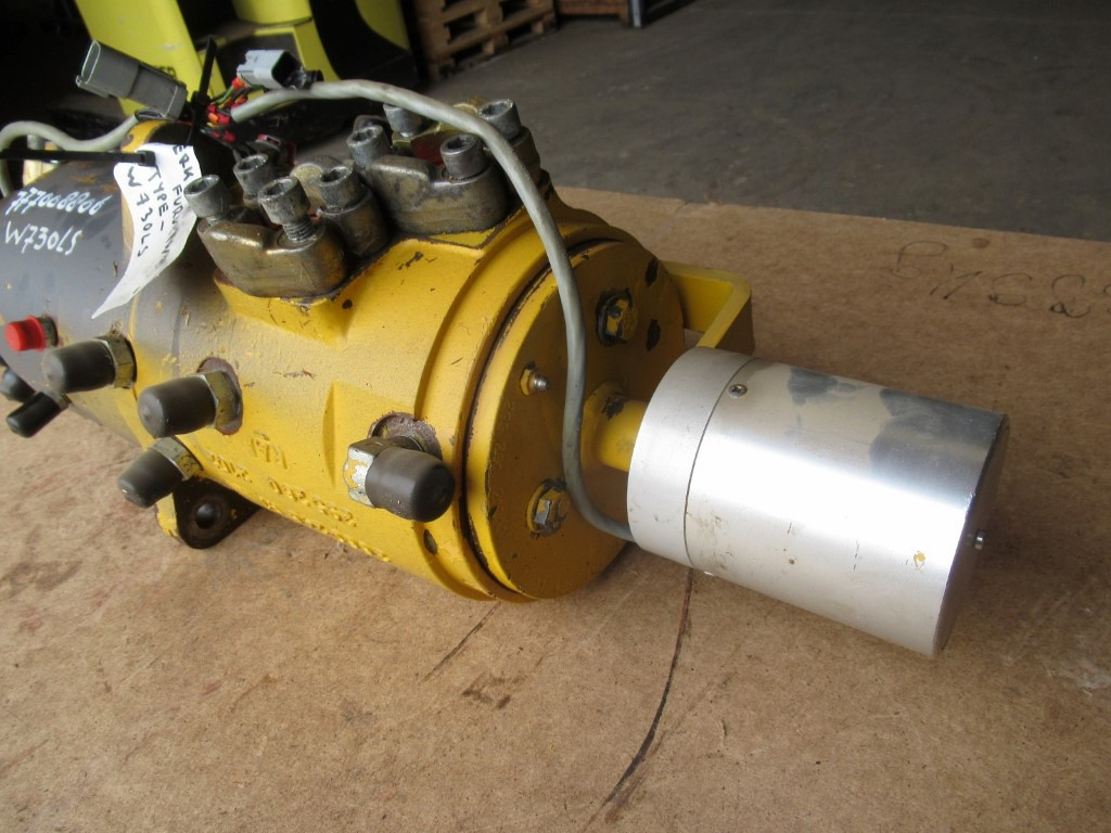 Furukawa W730LS - - Hydraulique pour Engins de chantier: photos 3 Furukawa W730LS - - Hydraulique pour Engins de chantier: photos 3