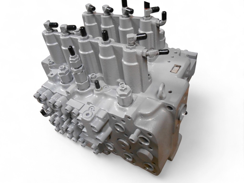 Hitachi 4632973 - YA00000514 - Valve hydraulique pour Engins de chantier: photos 1 Hitachi 4632973 - YA00000514 - Valve hydraulique pour Engins de chantier: photos 1