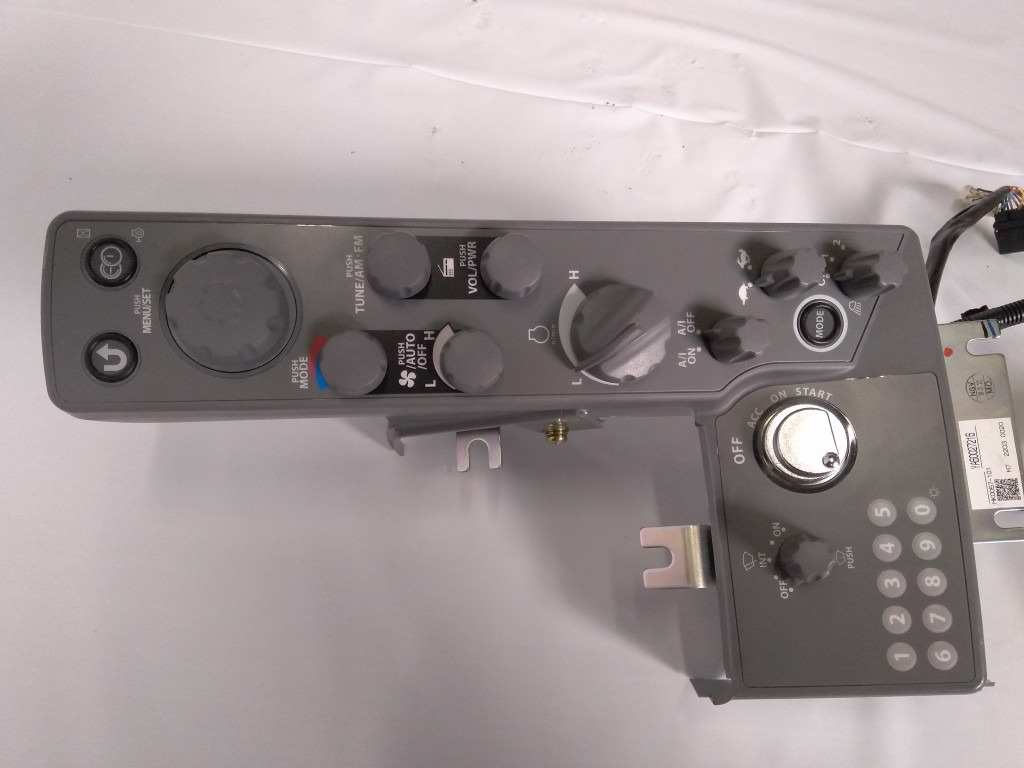 Hitachi 9315463 - Panel de instrumentos pour Engins de chantier: photos 2 Hitachi 9315463 - Panel de instrumentos pour Engins de chantier: photos 2