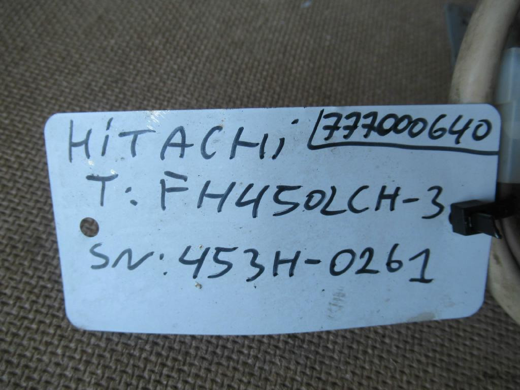 Hitachi FH450LCH-3 - - Pompe à carburant pour Engins de chantier: photos 5 Hitachi FH450LCH-3 - - Pompe à carburant pour Engins de chantier: photos 5