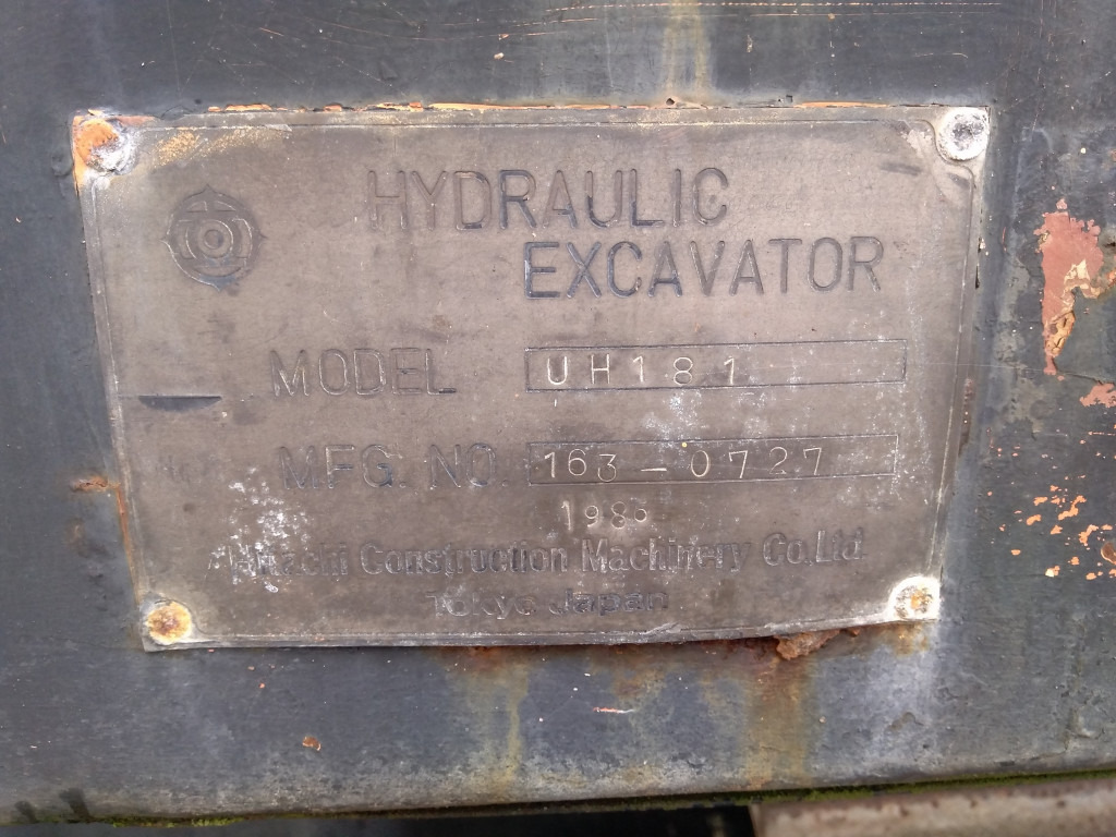 Hitachi UH181 - Pelle sur chenille: photos 5 Hitachi UH181 - Pelle sur chenille: photos 5