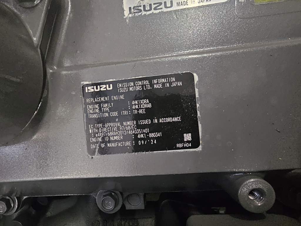 Isuzu 4HK1XDRAB KRH21110 - 4HK1XASS11 - Moteur pour Engins de chantier: photos 2 Isuzu 4HK1XDRAB KRH21110 - 4HK1XASS11 - Moteur pour Engins de chantier: photos 2