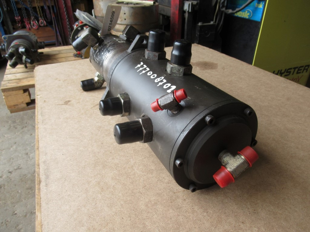 JCB 0714599 - - Hydraulique pour Engins de chantier: photos 3 JCB 0714599 - - Hydraulique pour Engins de chantier: photos 3
