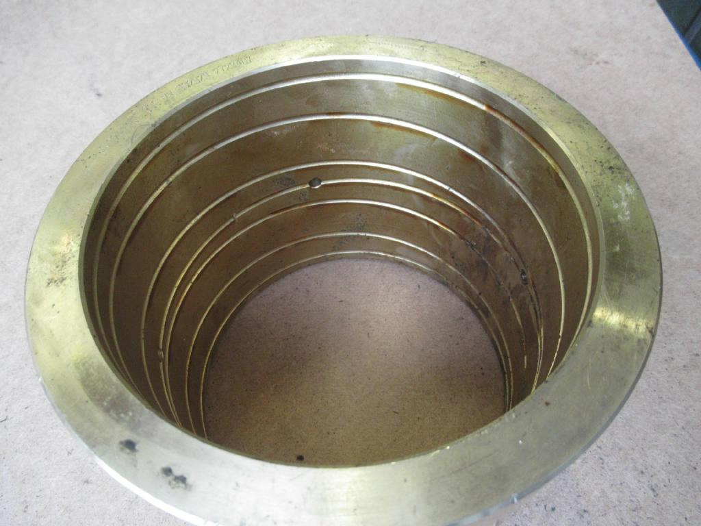 Liebherr 9241465 - - Pistons/ Anneaux/ Manchons pour Engins de chantier: photos 2 Liebherr 9241465 - - Pistons/ Anneaux/ Manchons pour Engins de chantier: photos 2