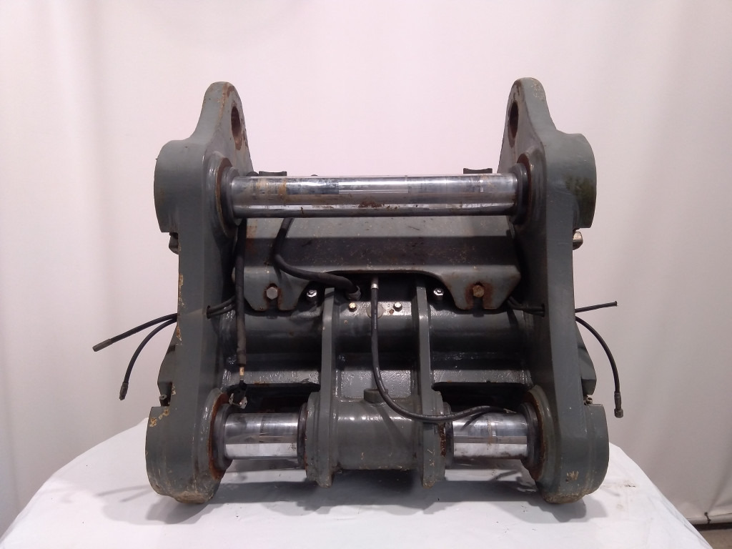 Liebherr R954C - - Attache rapide pour Engins de chantier: photos 1 Liebherr R954C - - Attache rapide pour Engins de chantier: photos 1