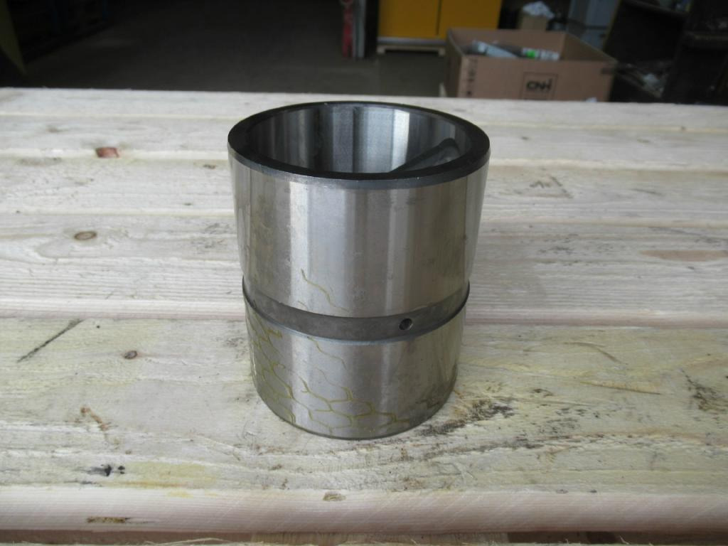 New Holland 71400119 - 6905395 - Pistons/ Anneaux/ Manchons pour Engins de chantier: photos 1 New Holland 71400119 - 6905395 - Pistons/ Anneaux/ Manchons pour Engins de chantier: photos 1
