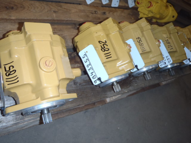 New Holland 9843255 - 86643669 - Moteur hydraulique pour Machine agricole: photos 2 New Holland 9843255 - 86643669 - Moteur hydraulique pour Machine agricole: photos 2