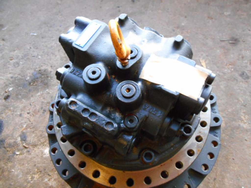 New Holland Kobelco YM15V00001F2 - YM15V00001F1 - Moteur de translation pour Machine agricole: photos 1 New Holland Kobelco YM15V00001F2 - YM15V00001F1 - Moteur de translation pour Machine agricole: photos 1