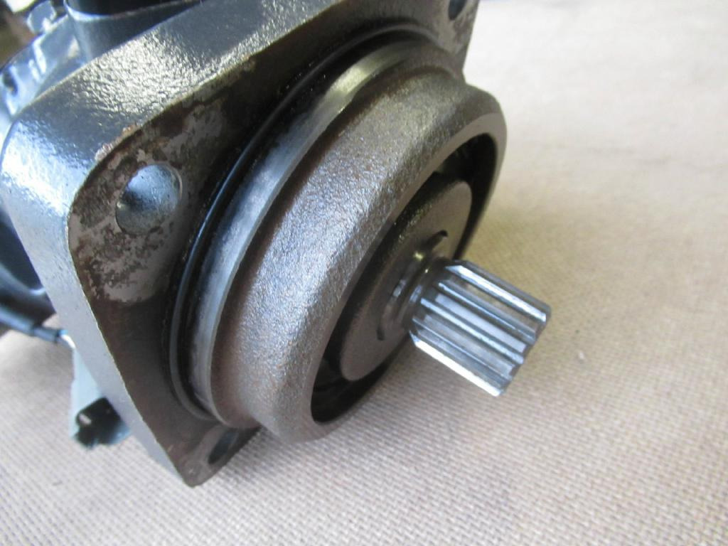 O&K 8911096 - - Moteur de rotation pour Engins de chantier: photos 3 O&K 8911096 - - Moteur de rotation pour Engins de chantier: photos 3