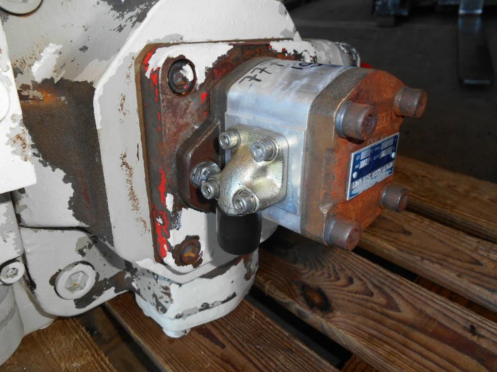 O&K KP1/11A2OA SOA 4NL1 - - Pompe de support pour Engins de chantier: photos 3 O&K KP1/11A2OA SOA 4NL1 - - Pompe de support pour Engins de chantier: photos 3