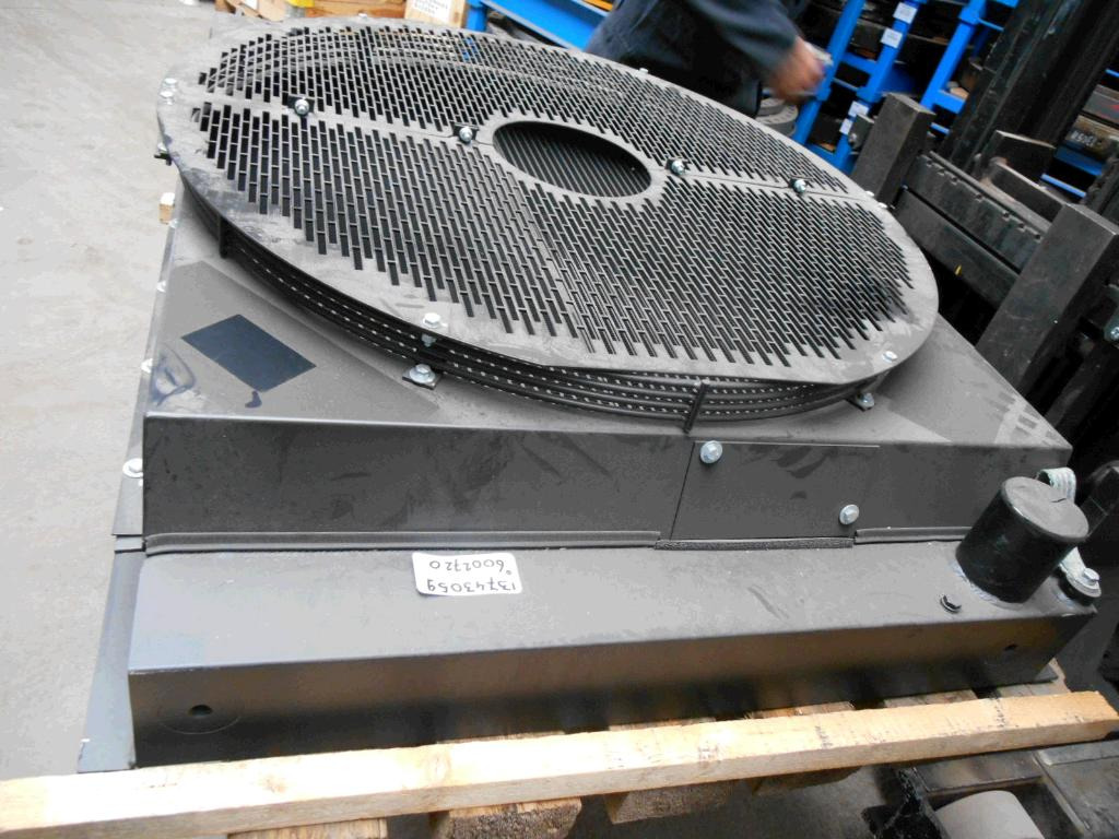 Terex O&K 6002720 - - Radiateur pour Engins de chantier: photos 3 Terex O&K 6002720 - - Radiateur pour Engins de chantier: photos 3