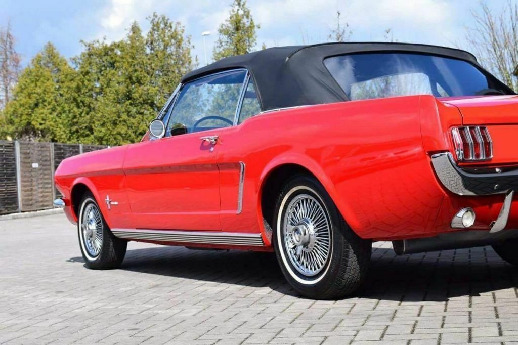 Ford Mustang Cabriolet - Voiture: photos 5 Ford Mustang Cabriolet - Voiture: photos 5