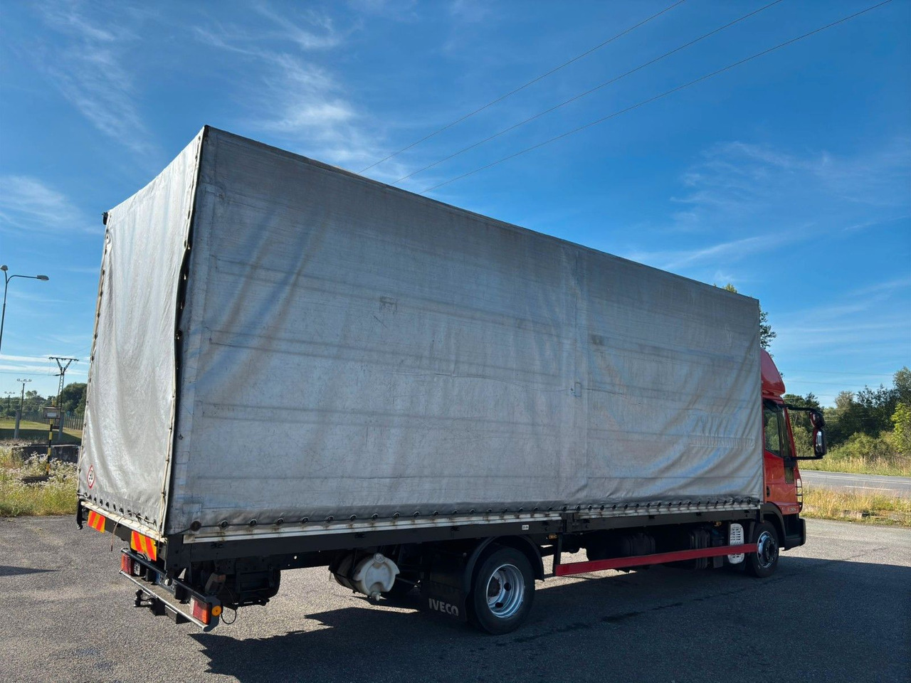 Iveco EuroCargo 75E16 - Utilitaire rideaux coulissants (PLSC): photos 3 Iveco EuroCargo 75E16 - Utilitaire rideaux coulissants (PLSC): photos 3