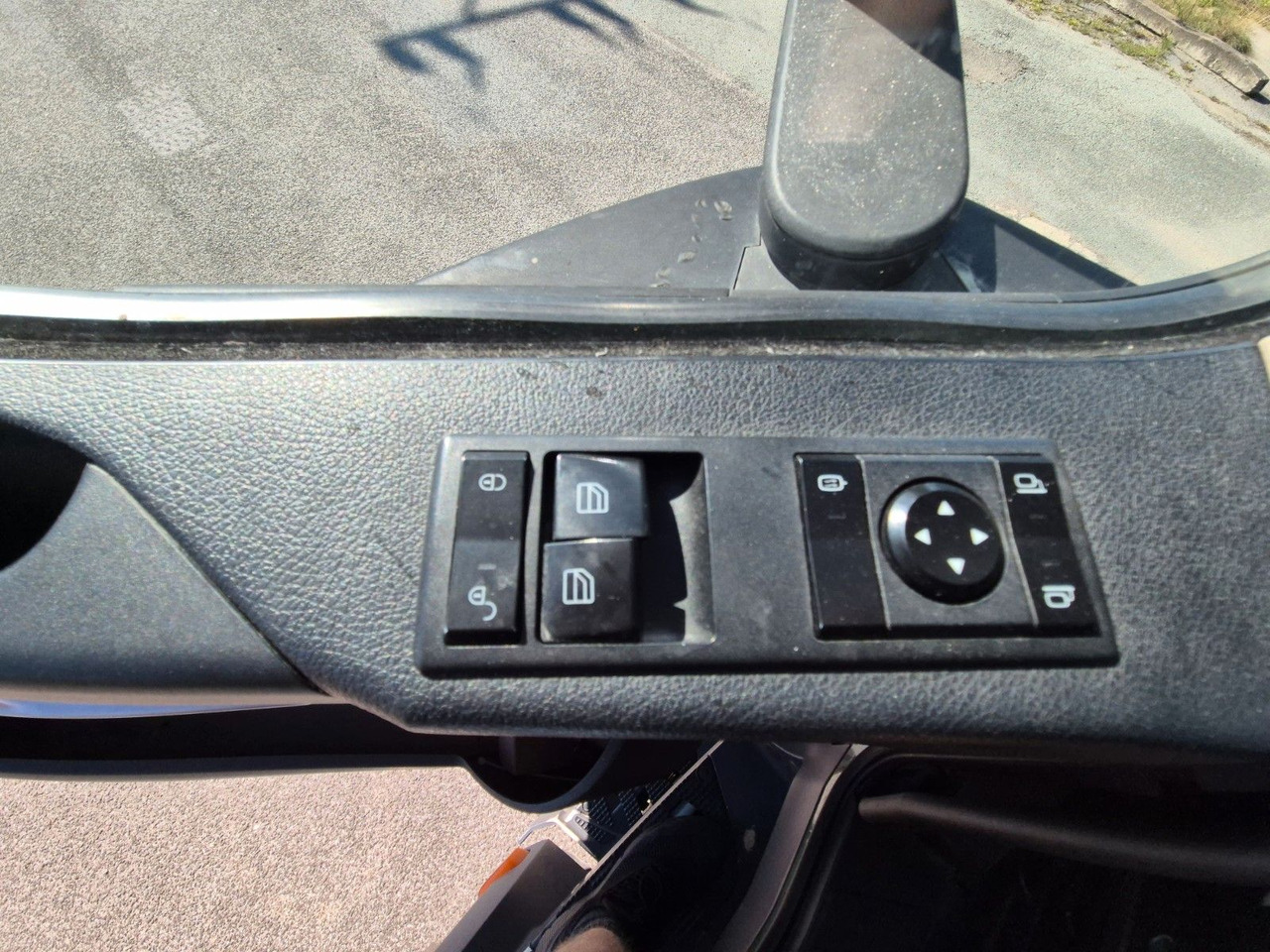 Tracteur routier Mercedes-Benz Actros 1843 ADR: photos 17