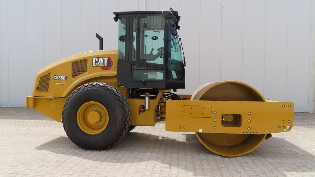 Caterpillar CS66B - Compacteur à pieds de mouton/ Monocylindre: photos 1 Caterpillar CS66B - Compacteur à pieds de mouton/ Monocylindre: photos 1