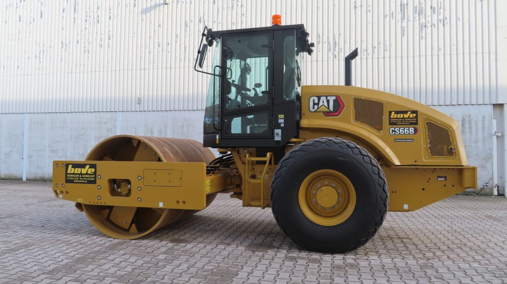 Caterpillar CS66B - Compacteur à pieds de mouton/ Monocylindre: photos 5 Caterpillar CS66B - Compacteur à pieds de mouton/ Monocylindre: photos 5