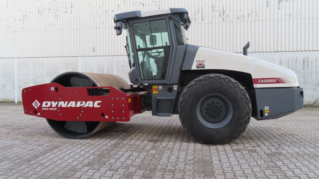 Dynapac CA5000D - Compacteur à pieds de mouton/ Monocylindre: photos 5 Dynapac CA5000D - Compacteur à pieds de mouton/ Monocylindre: photos 5