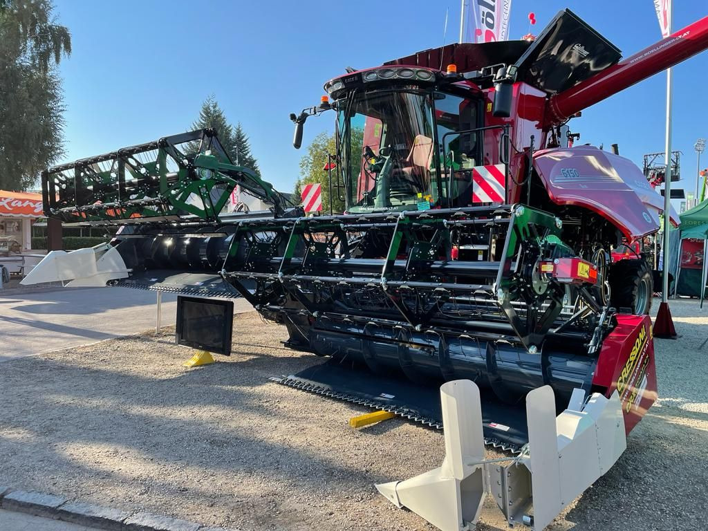Cressoni CRX Sojaflex 6,6m klappbar - Moissonneuse-batteuse: photos 3 Cressoni CRX Sojaflex 6,6m klappbar - Moissonneuse-batteuse: photos 3