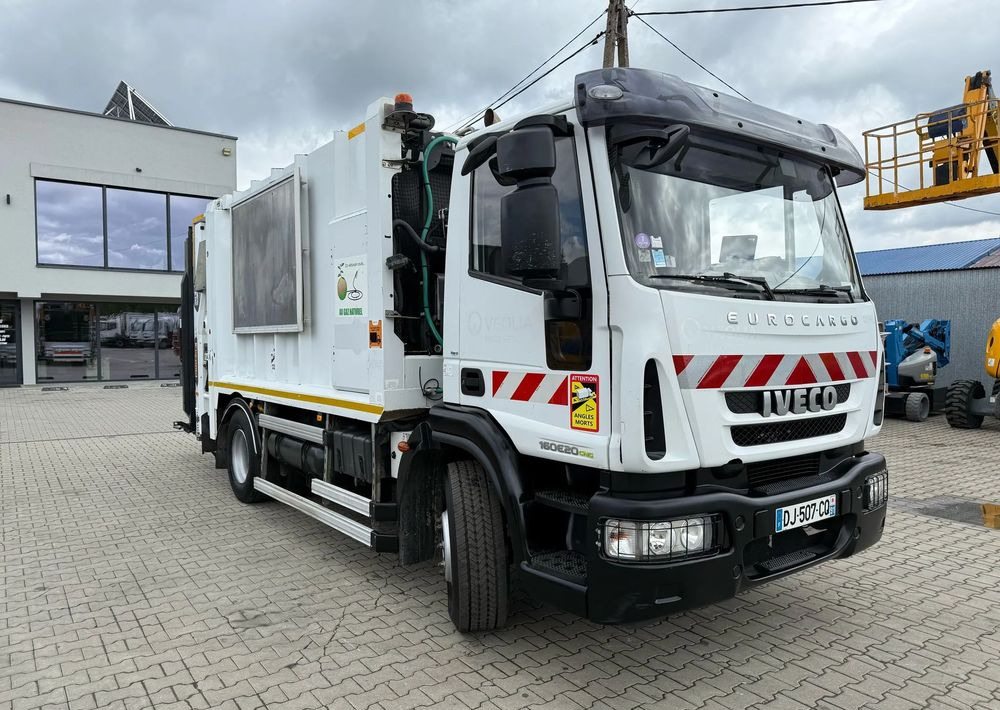 Iveco EUROCARGO CNG - Benne à ordures ménagères: photos 3 Iveco EUROCARGO CNG - Benne à ordures ménagères: photos 3