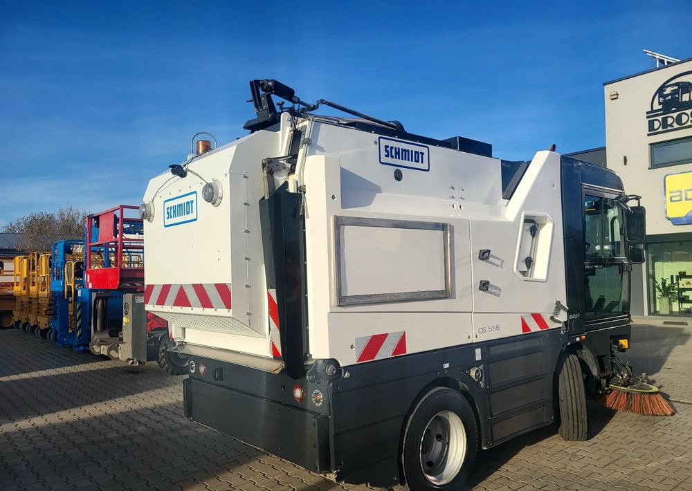 Schmidt COMPACT 400 - Benne à ordures ménagères: photos 3 Schmidt COMPACT 400 - Benne à ordures ménagères: photos 3