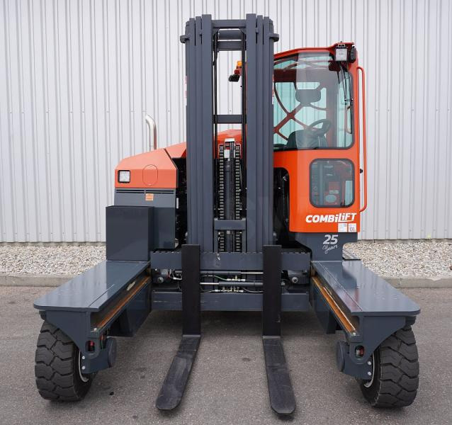 Combilift C5000XL - Chariot multidirectionnel: photos 4 Combilift C5000XL - Chariot multidirectionnel: photos 4