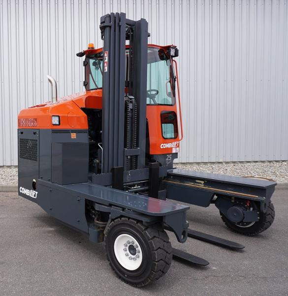 Combilift C5000XL - Chariot multidirectionnel: photos 2 Combilift C5000XL - Chariot multidirectionnel: photos 2