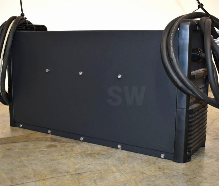 FRONIUS Linde Li-ION Charger 48V/185A - Accumulateur: photos 2 FRONIUS Linde Li-ION Charger 48V/185A - Accumulateur: photos 2