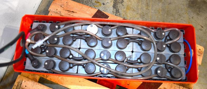 GRUMA 24 Volt 2 PzS 230 Ah - Accumulateur: photos 3 GRUMA 24 Volt 2 PzS 230 Ah - Accumulateur: photos 3