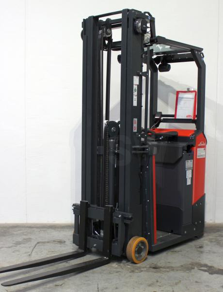 Linde E 10 8917 - Chariot élévateur électrique: photos 2 Linde E 10 8917 - Chariot élévateur électrique: photos 2