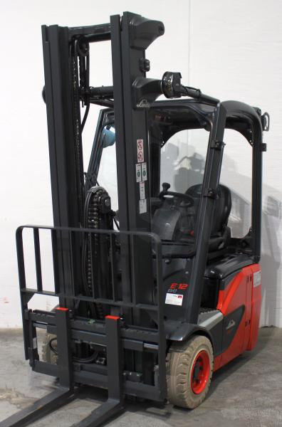 Linde E 12 EVO 386-02 - Chariot élévateur électrique: photos 1 Linde E 12 EVO 386-02 - Chariot élévateur électrique: photos 1